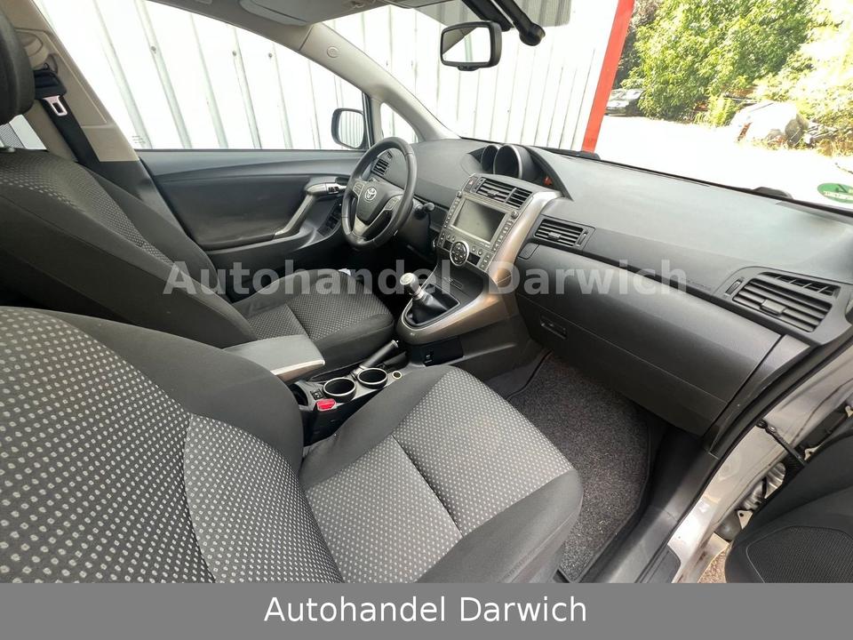Toyota Verso 2009 — photo 12