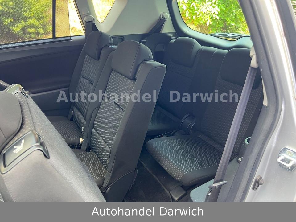 Toyota Verso 2009 — photo 15