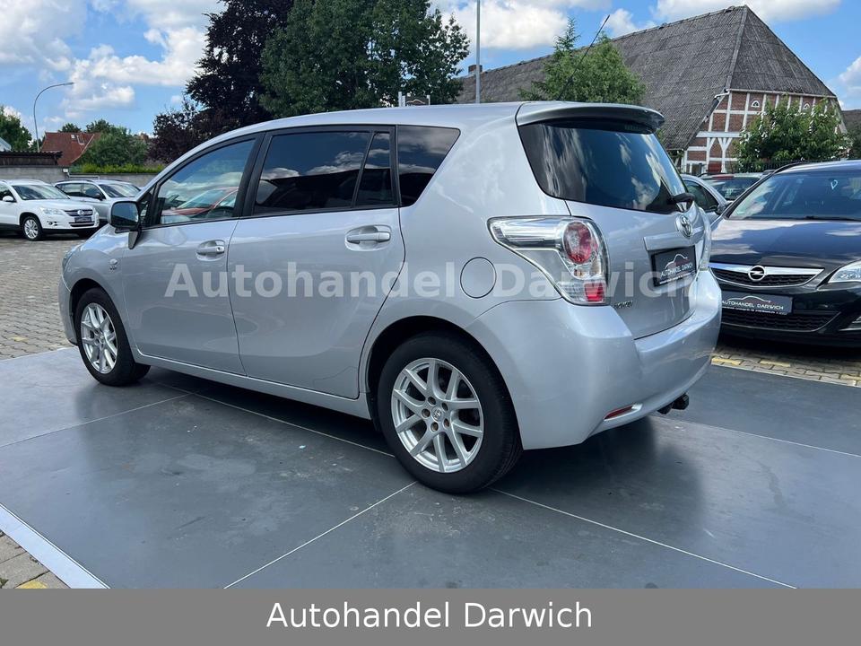 Toyota Verso 2009 — photo 7