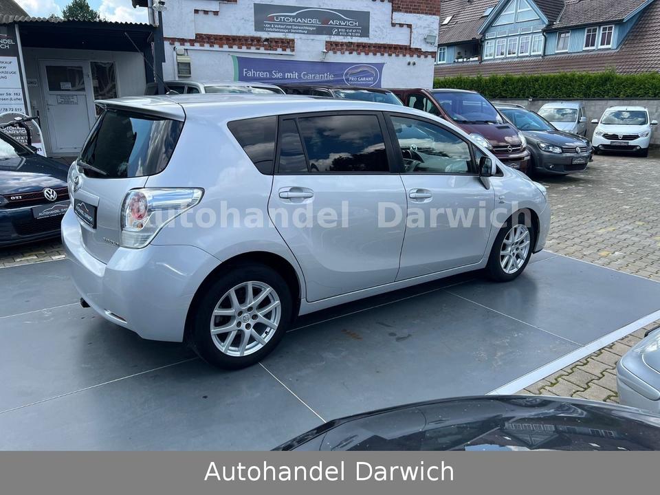 Toyota Verso 2009 — photo 8