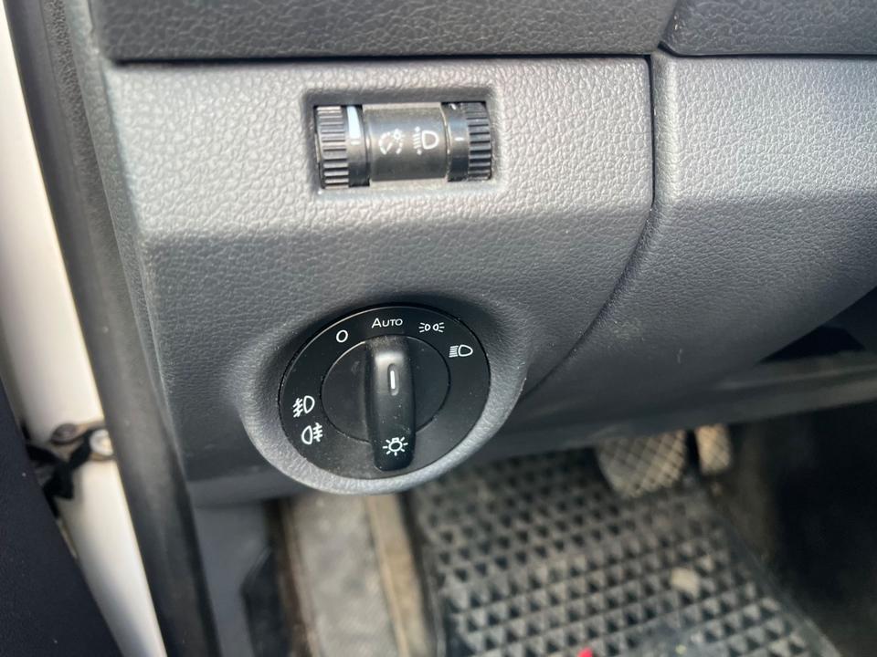 Volkswagen Amarok 2015 — photo 14
