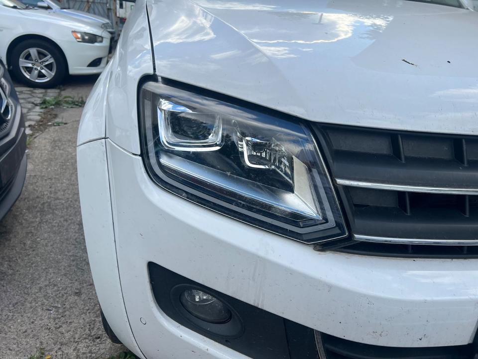 Volkswagen Amarok 2015 — photo 16