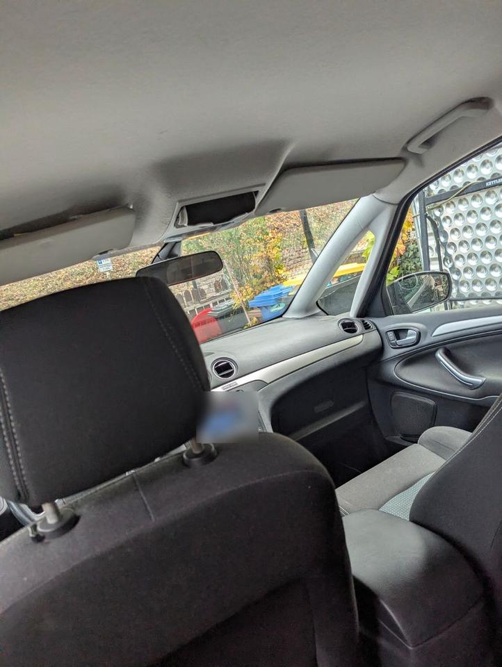 Ford S-Max 2013 — photo 10