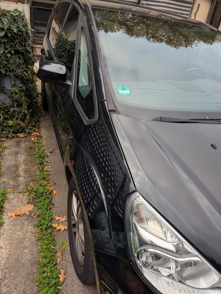 Ford S-Max 2013 — photo 8