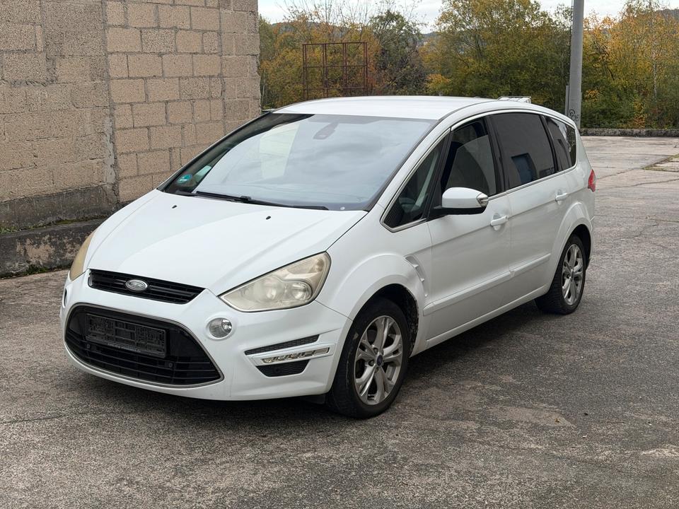 Ford S-Max 2012 — rear view