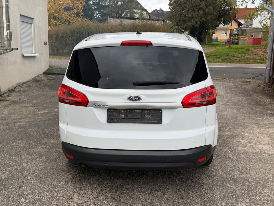 Ford S-Max 2012 — photo 7
