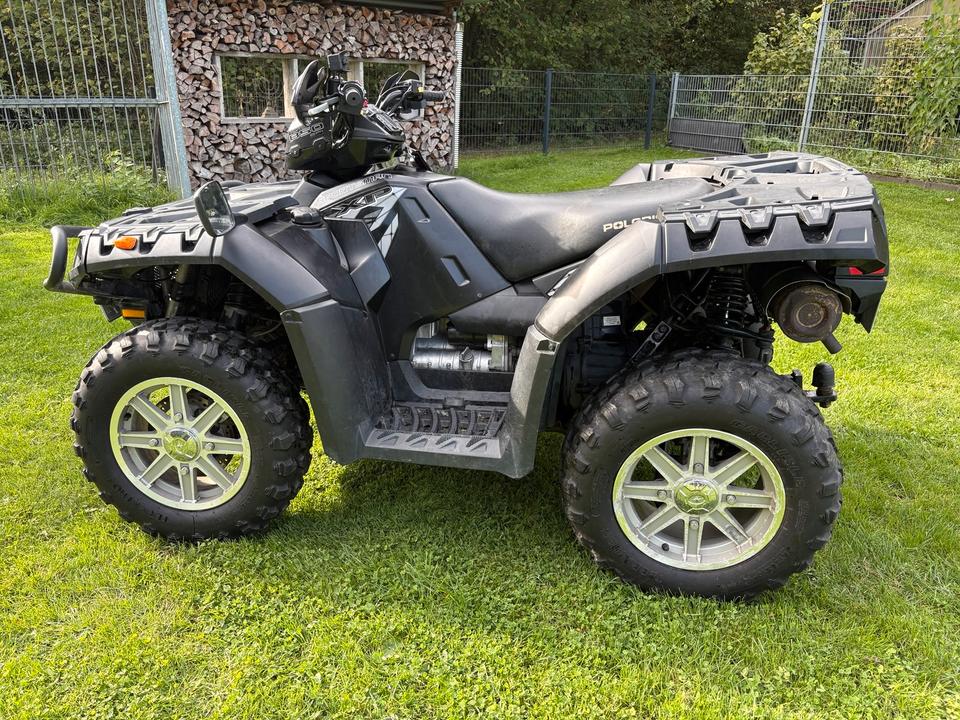 Weitere Motorräder Gelöscht • Polaris Sportsmann 850 XP EFI 4x4 ATV Quad 2011 — салон