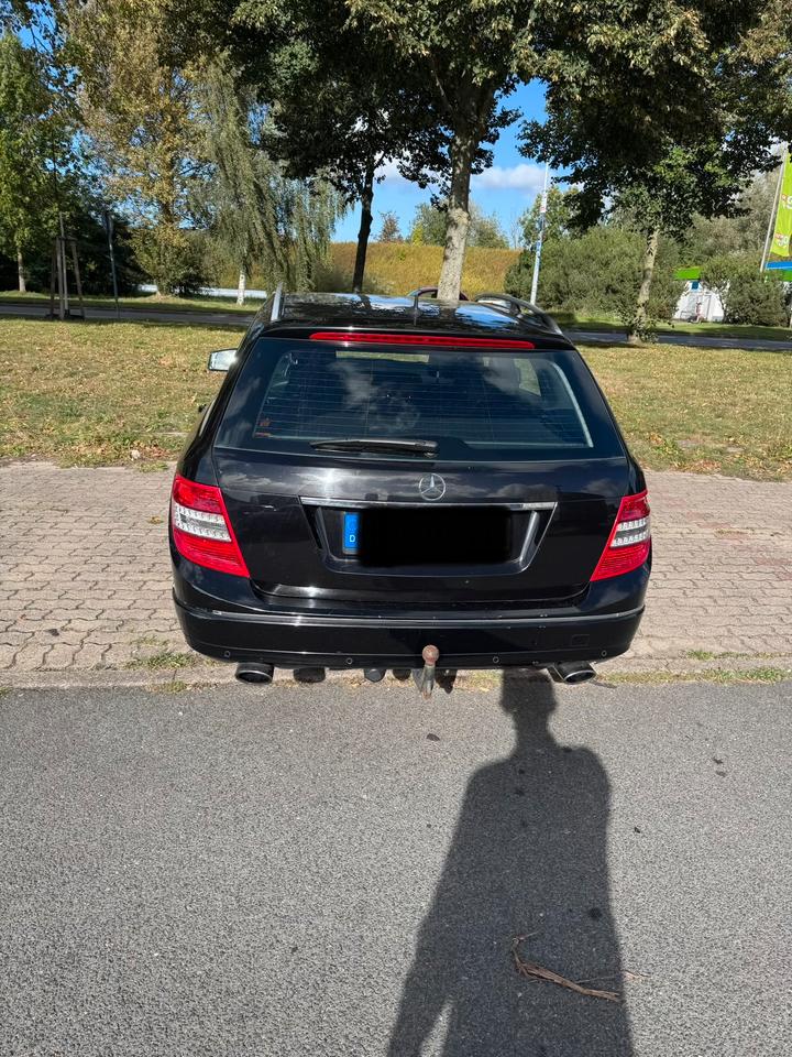 Mercedes Benz C 350 2009 — photo 8