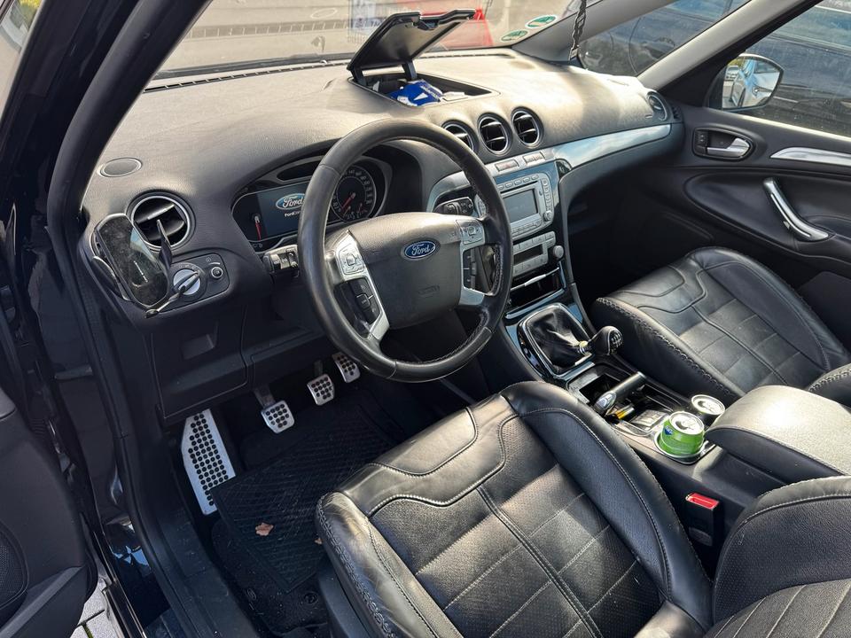 Ford S-Max 2010 — engine