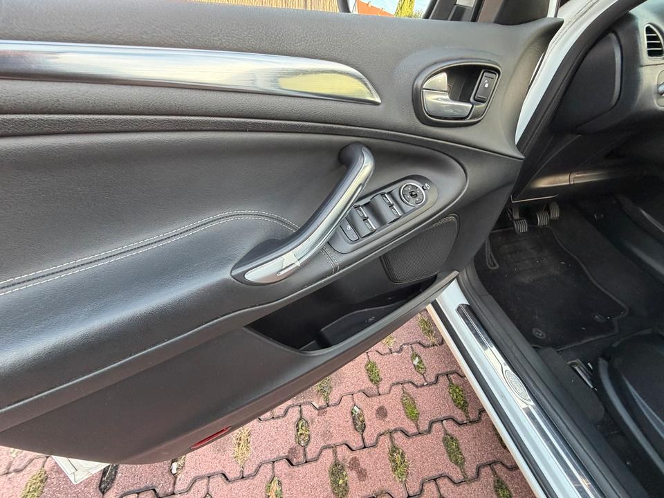 Ford S-Max 2011 — photo 8