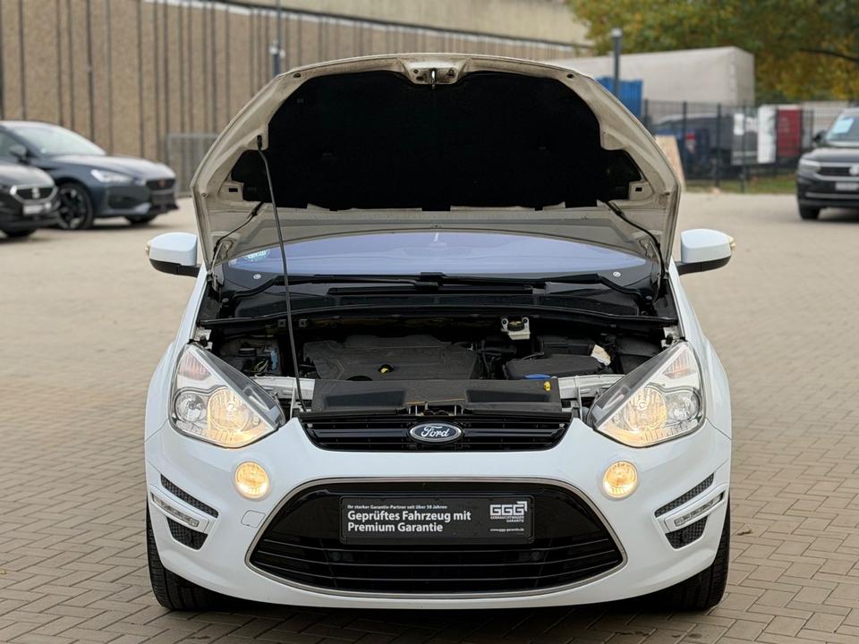 Ford S-Max 2012 — фото 14