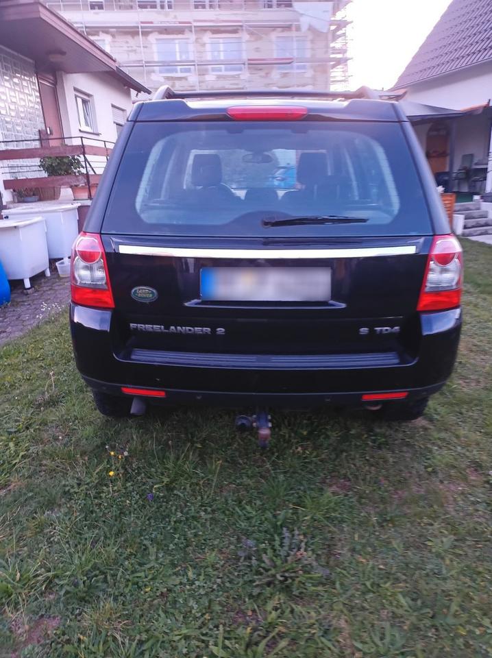 Land Rover Freelander 2008 — interior
