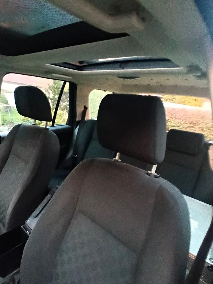 Land Rover Freelander 2008 — photo 9