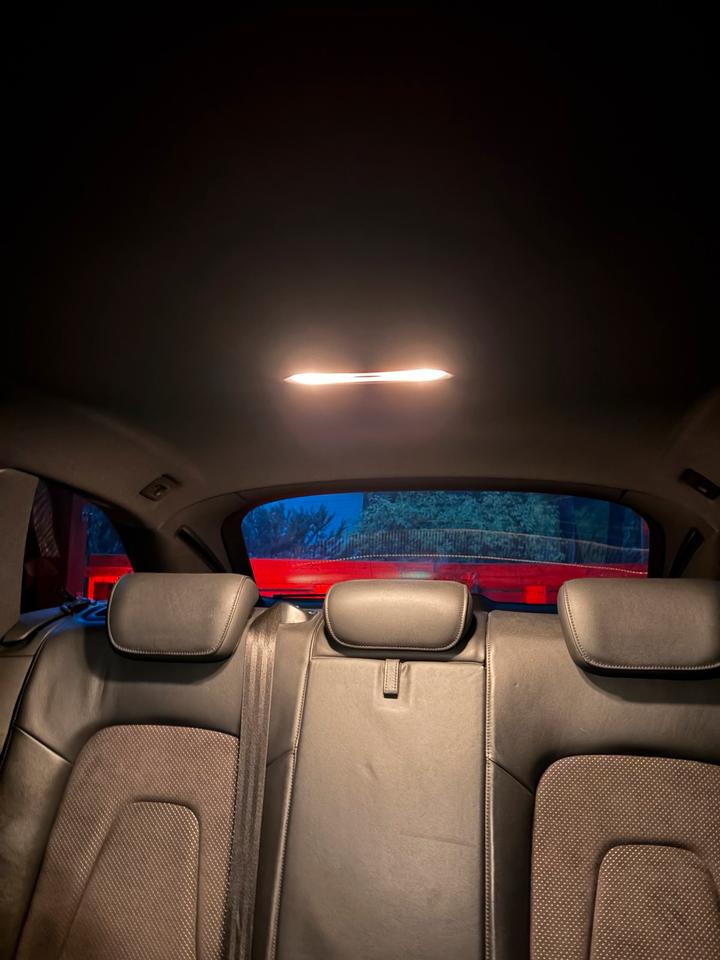 Audi A4 2011 — interior