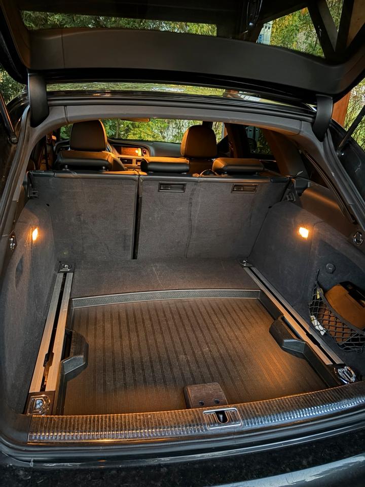 Audi A4 2011 — photo 5