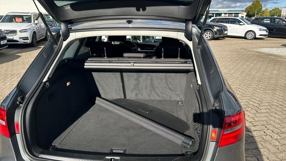 Audi A4 2013 — photo 11