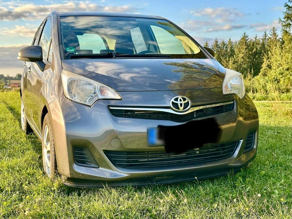 Toyota Verso, 2012