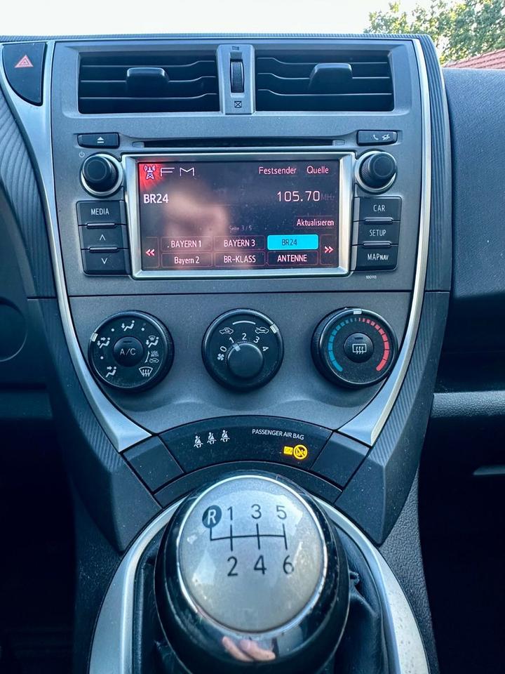 Toyota Verso 2012 — photo 11
