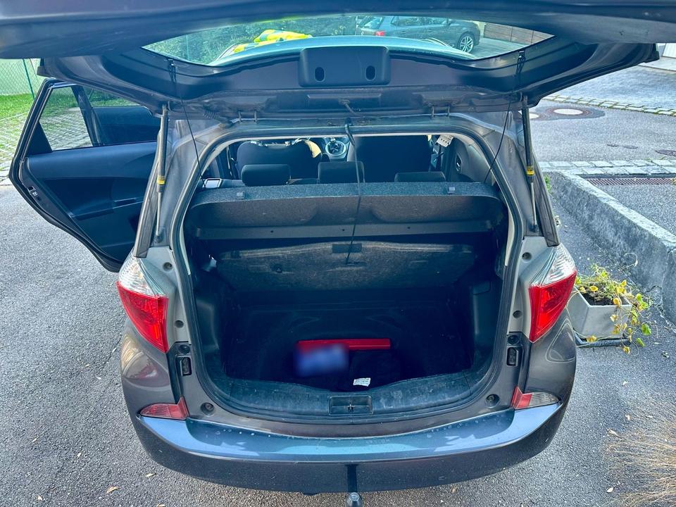 Toyota Verso 2012 — photo 15