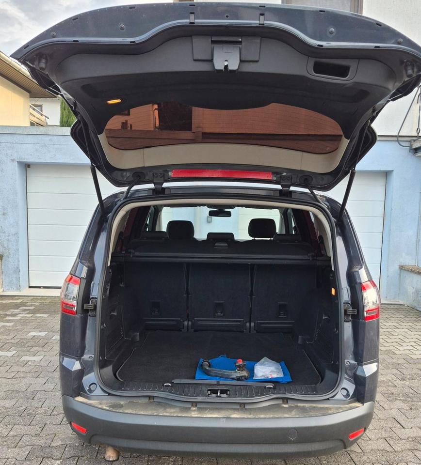Ford S-Max 2013 — photo 5