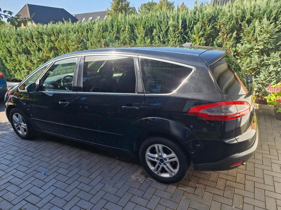 Ford S-Max 2014 — photo 10