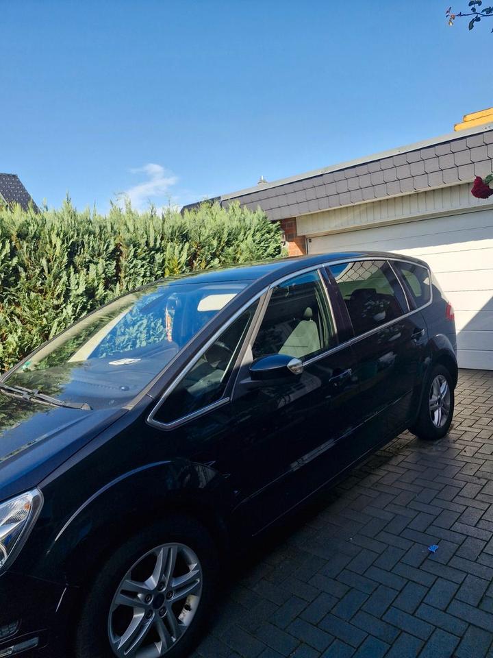 Ford S-Max 2014 — photo 11