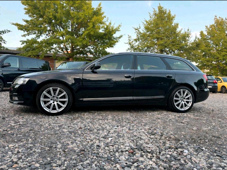 Audi A6 2010 — rear view