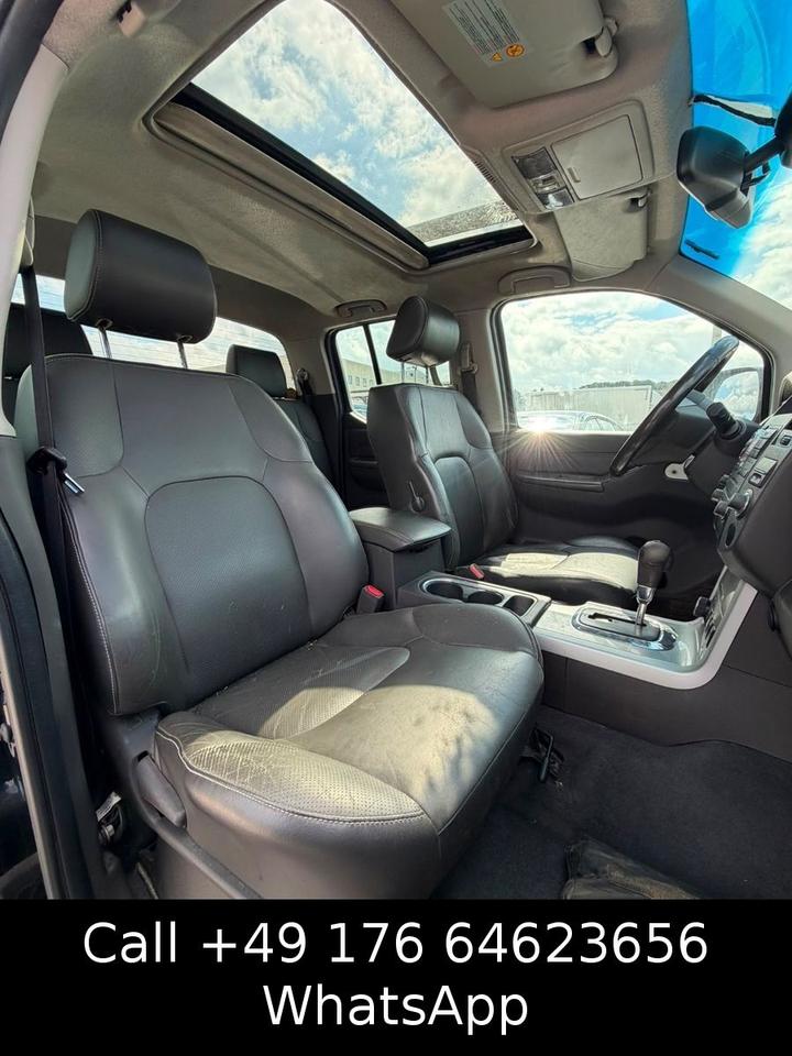 Nissan Navara 2015 — photo 10