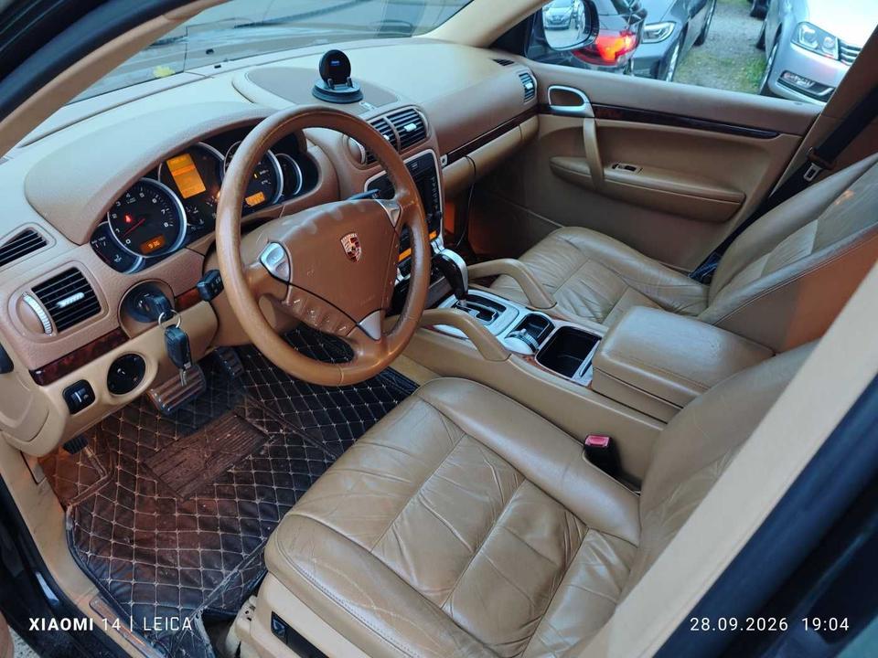Porsche Cayenne 2006 — photo 8