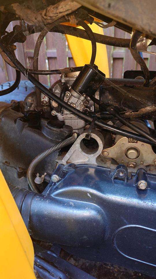 Simson Quad der Marke Adly (Her Chee ) ATV 150 automatic Tausche Simson 2006 — engine 150 ccm