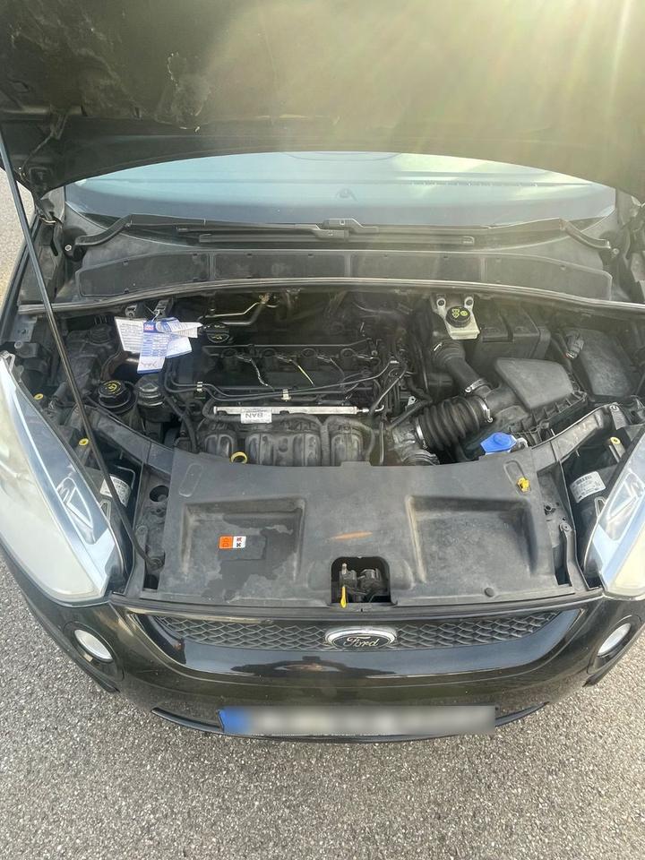 Ford S-Max 2009 — photo 8