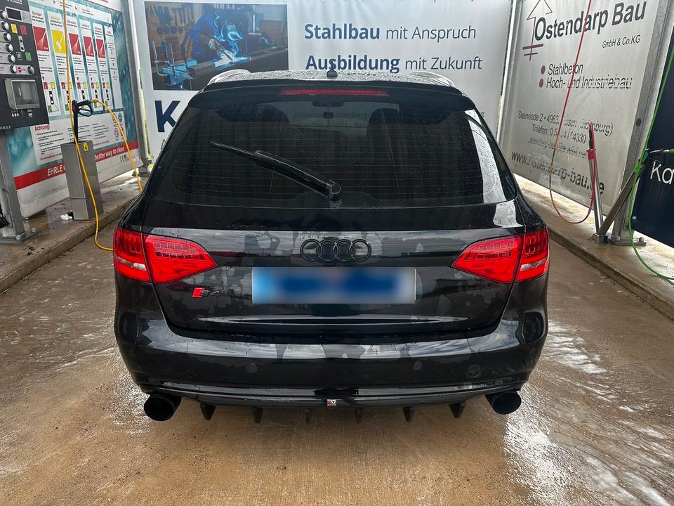 Audi A4 2009 — двигун