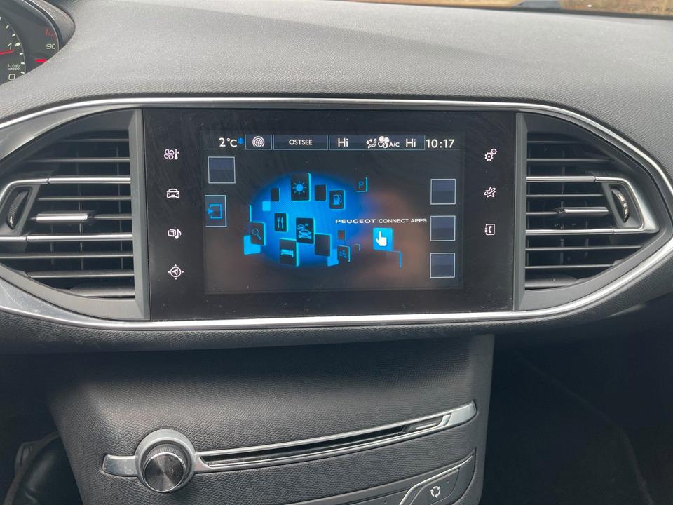 Peugeot 308 2014 — photo 19