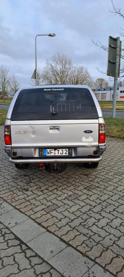 Ford Ranger 2005 — двигун