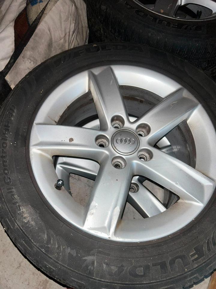 Audi A4 2011 — photo 14