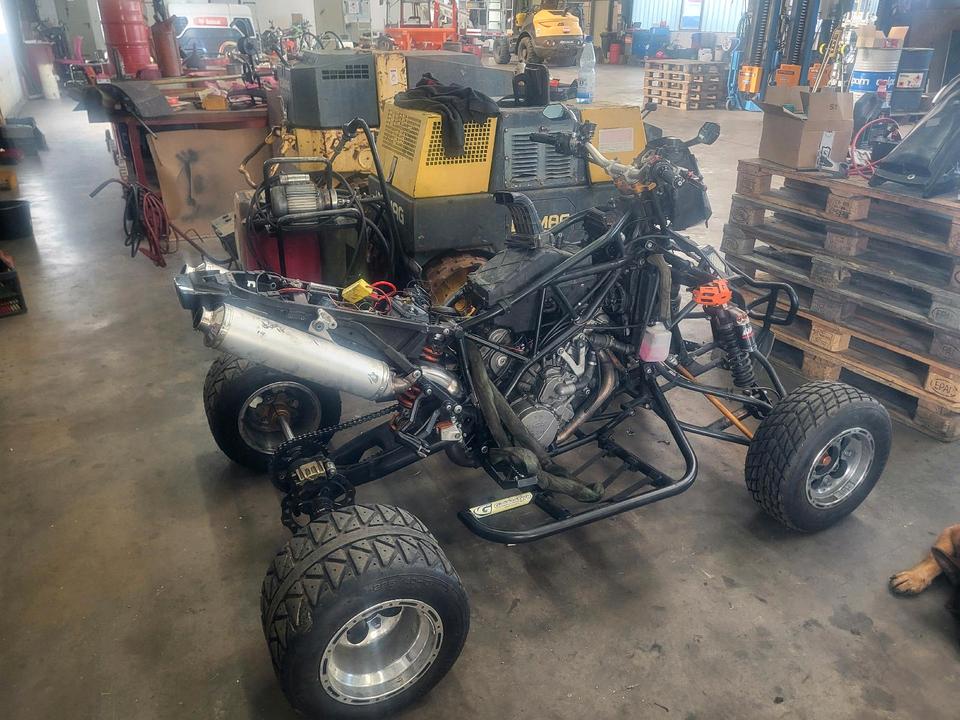 KTM Gelöscht • Bastlerfahrzeug E-ATV 2007 — двигун 950 ccm