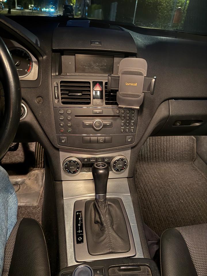 Mercedes Benz C 180 2009 — photo 17