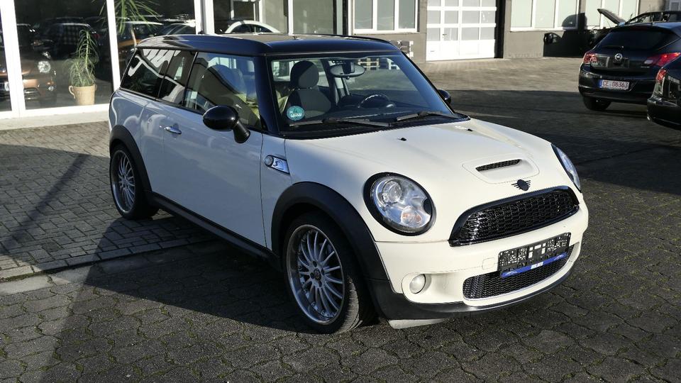 Mini Cooper S 2010 — photo 7