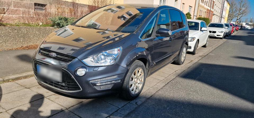 Ford S-Max 2010 — photo 5