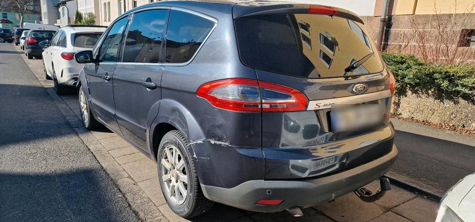 Ford S-Max 2010 — photo 7