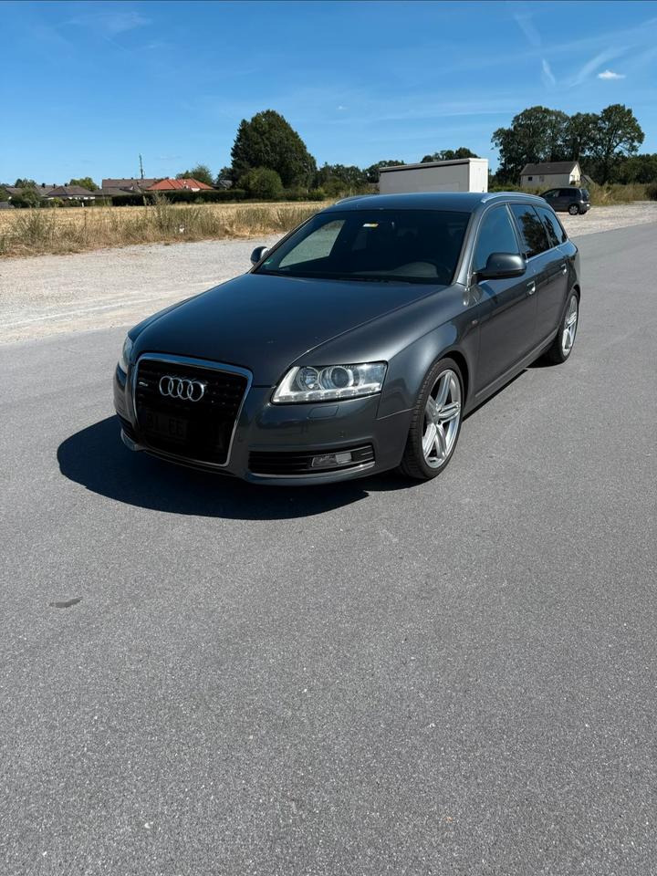 Audi A6 2011 — вигляд ззаду