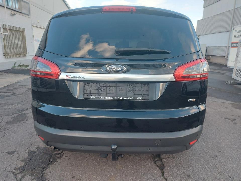 Ford S-Max 2010 — photo 6