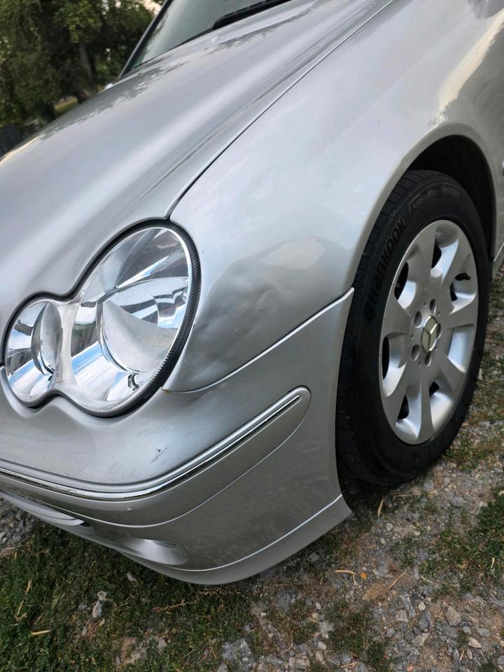 Mercedes Benz Weitere Mercedes Benz 2005 — rear view
