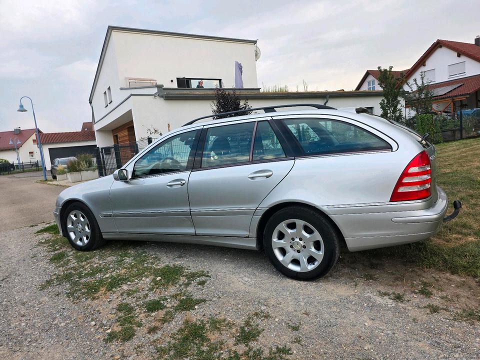 Mercedes Benz Weitere Mercedes Benz 2005 — photo 6