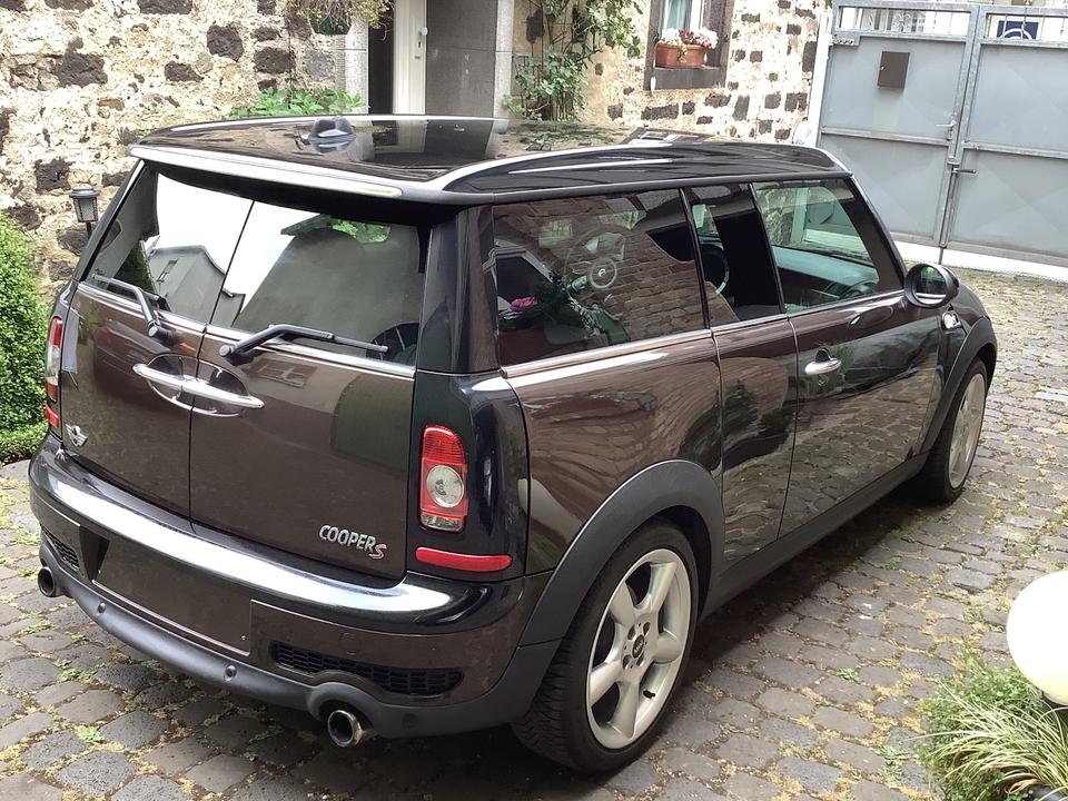 Mini Cooper S Clubman 2009 — двигун