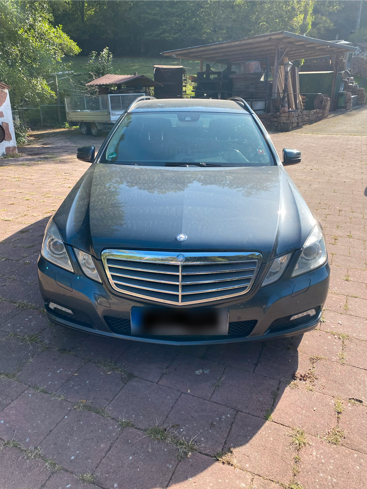 Mercedes Benz E 250, 2010