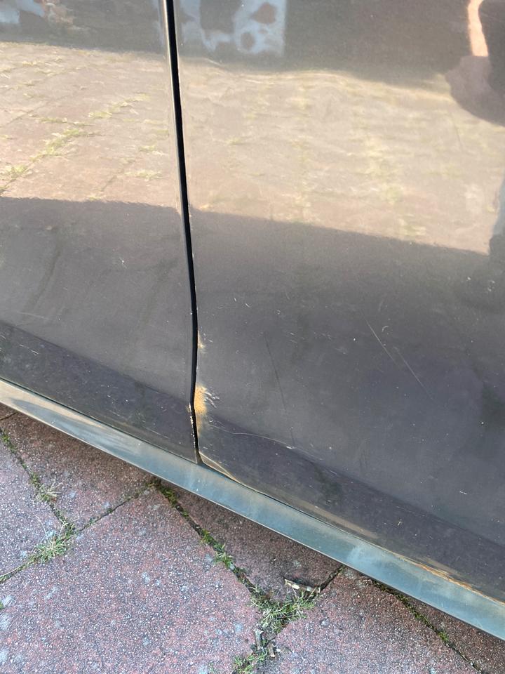Mercedes Benz E 250 2010 — photo 10