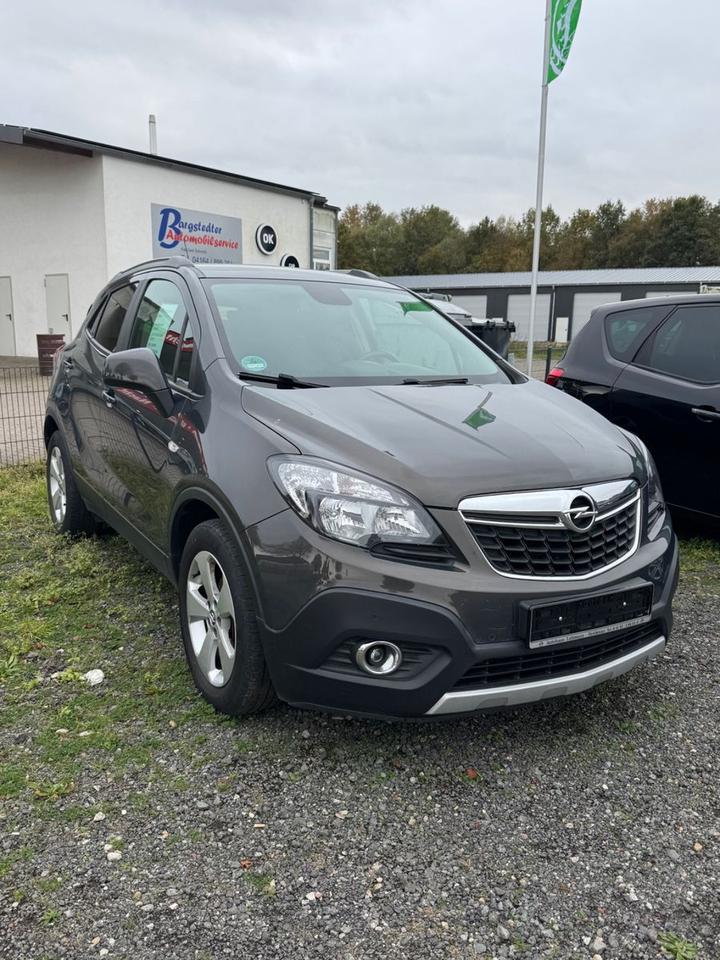 Opel Mokka 2015 — вигляд ззаду