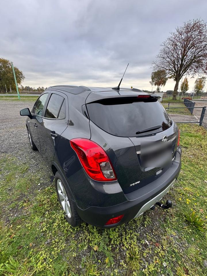 Opel Mokka 2015 — двигун