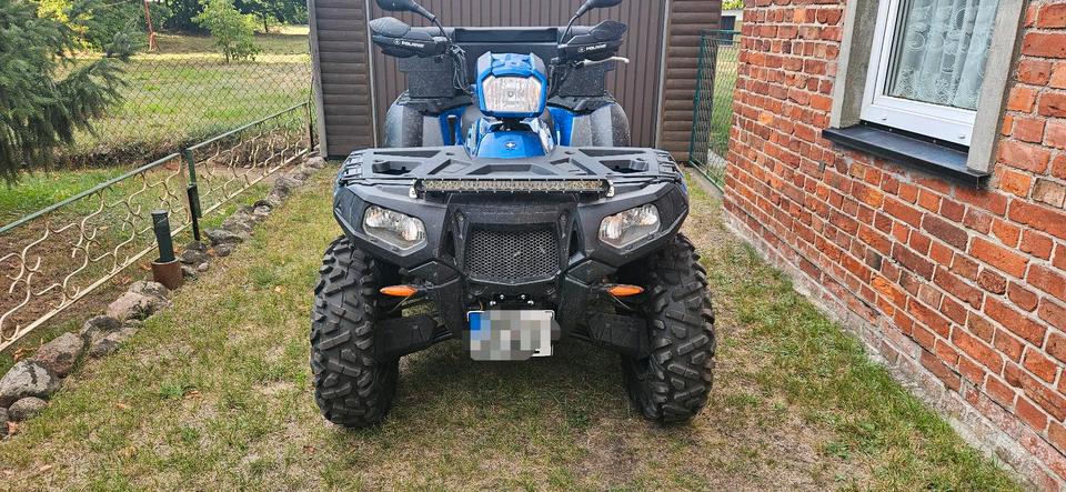 Weitere Motorräder Polaris Sportsman 850 LOF 2015 — rear view